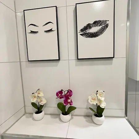 Apartmán Neue Orchideen-apartments Im Haus