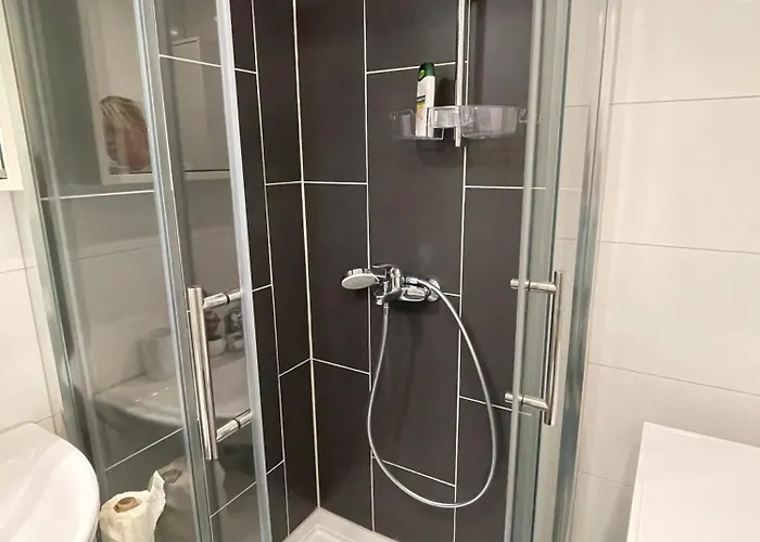 Neue Orchideen-apartments Im Haus * 巴特贝格匝本